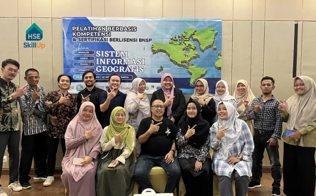 Ahli Muda atau Supervisor SIG